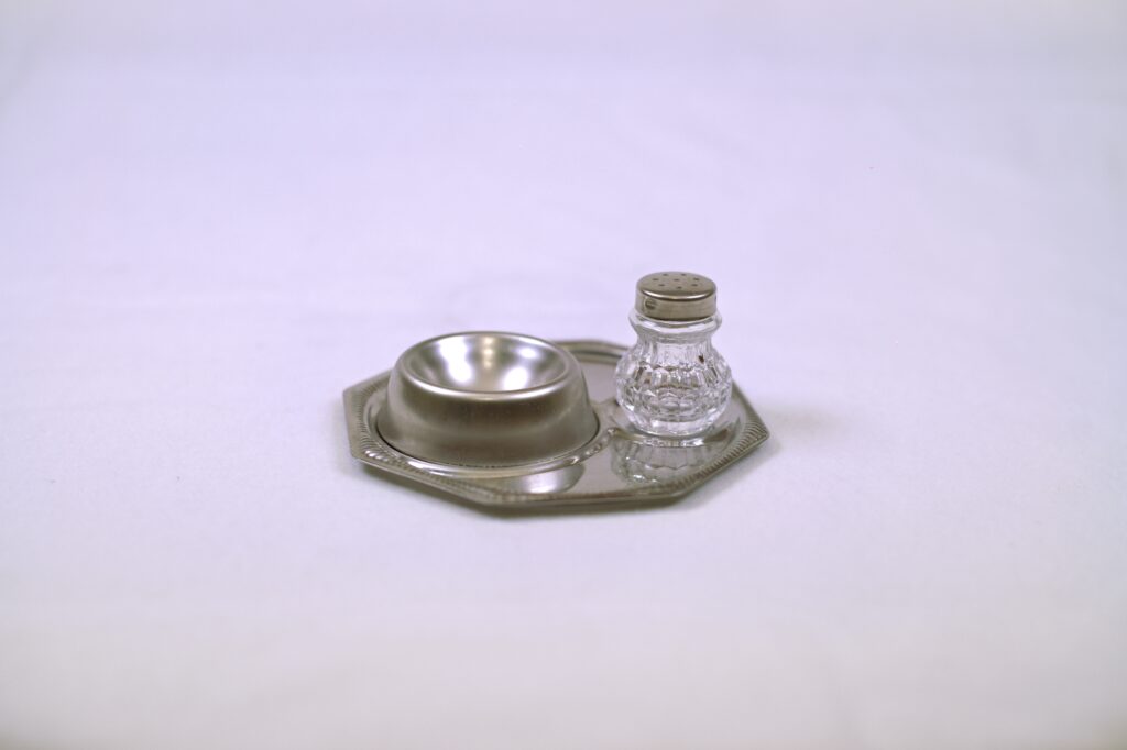 Menage / Salz- und Pfefferstreuer-Set